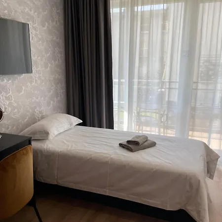 Patio Riverfront 4* Γκντανσκ