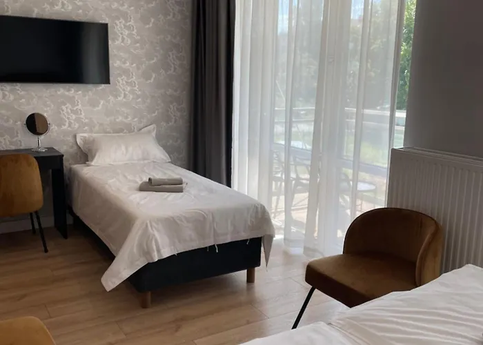 Patio Riverfront Lejlighedshotel 4*